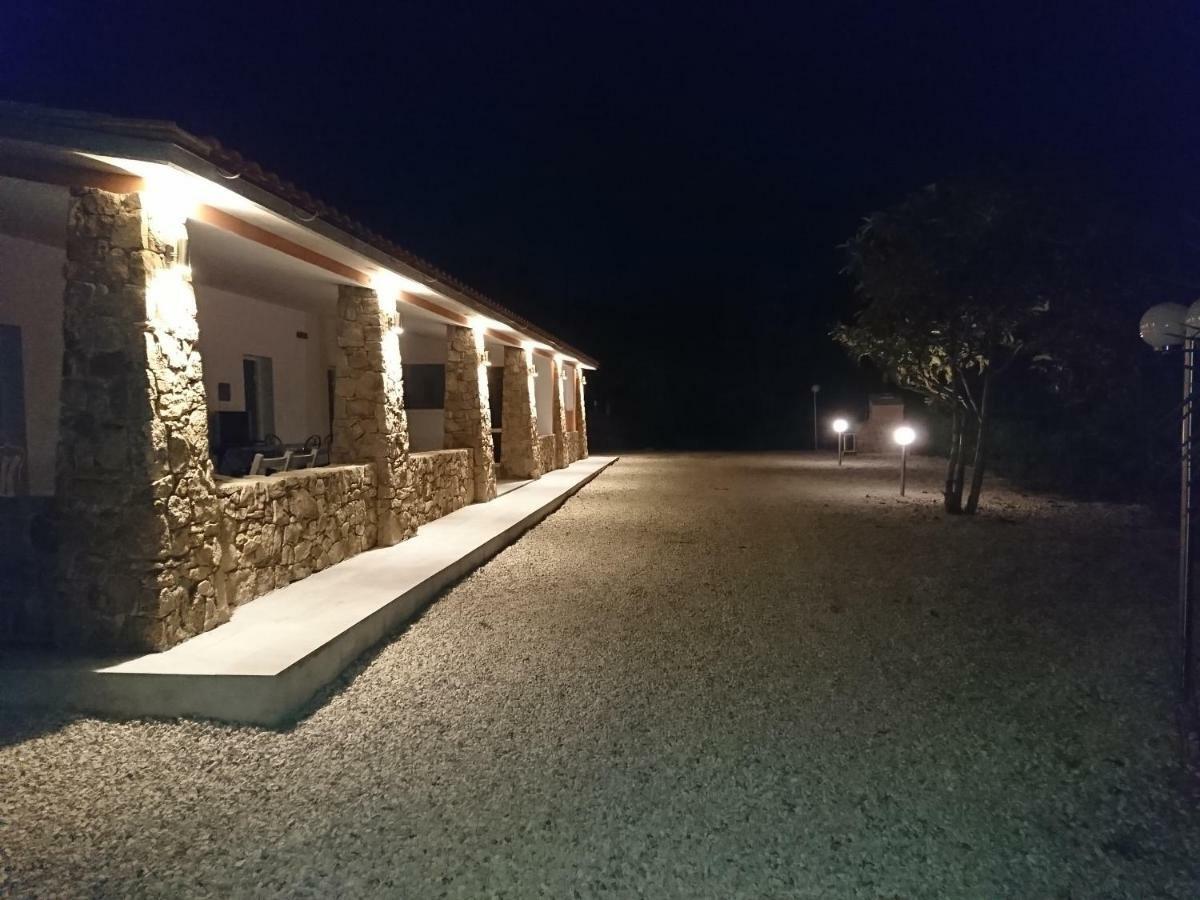 كابوليفيري Residence Melograno المظهر الخارجي الصورة