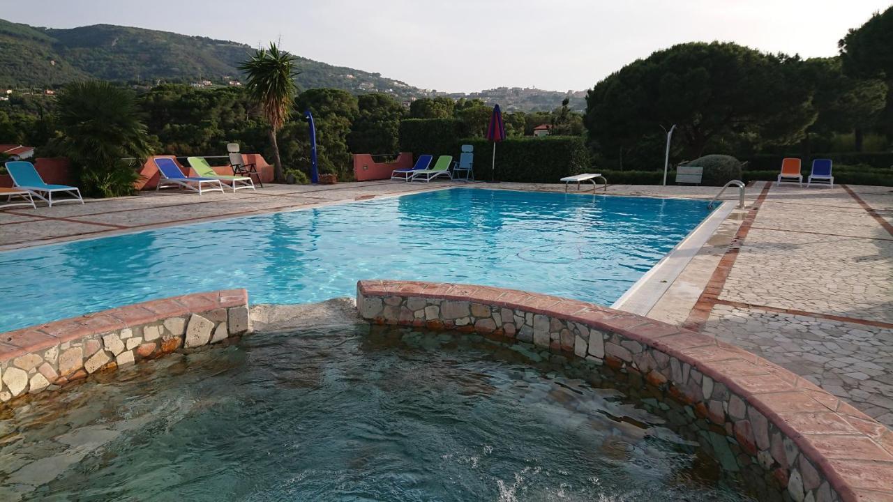 كابوليفيري Residence Melograno المظهر الخارجي الصورة